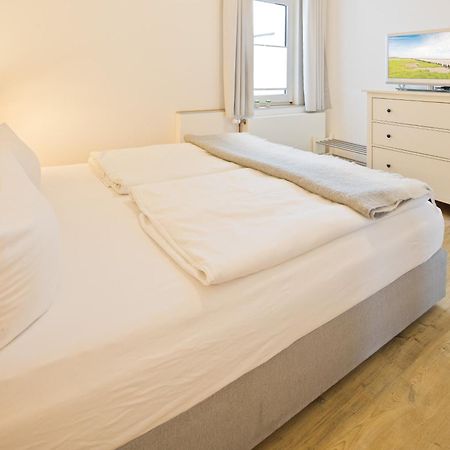Haus Menno Janssen - Ferienwohnung Bella Norderney Kültér fotó